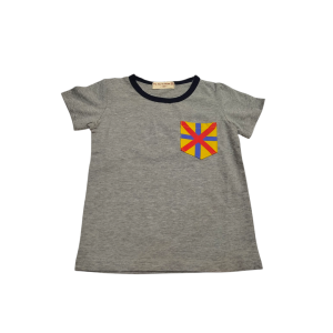 تیشرت ملانژ پسرانه طرح جیب‌دار مناسب ۲ تا ۳ سال